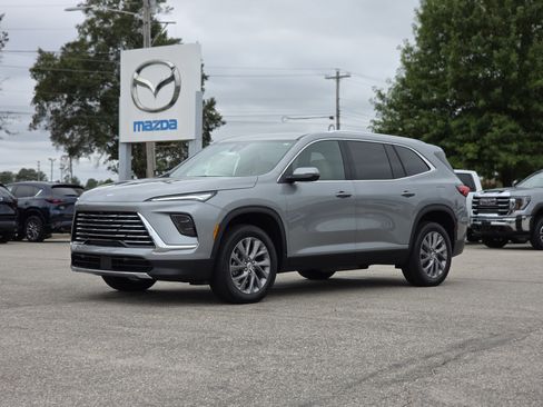 New 2026 Buick Enclave Preferred w/ Power Package image 3