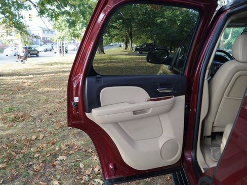 Used 2008 Chevrolet Tahoe LT w/ LT Preferred Equipment Group image 23