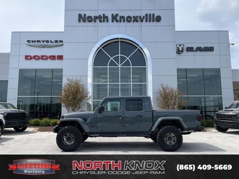 New 2026 Jeep Gladiator Sport AWD/4WD image 2