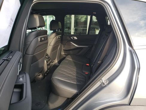 New 2026 BMW X5 xDrive40i image 11
