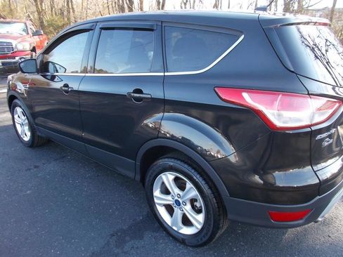 Used 2015 Ford Escape SE image 5