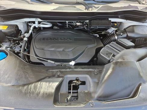 Used 2025 Honda Ridgeline Black Edition image 25