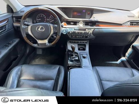 Used 2013 Lexus ES 350 w/ Luxury Pkg FWD image 17