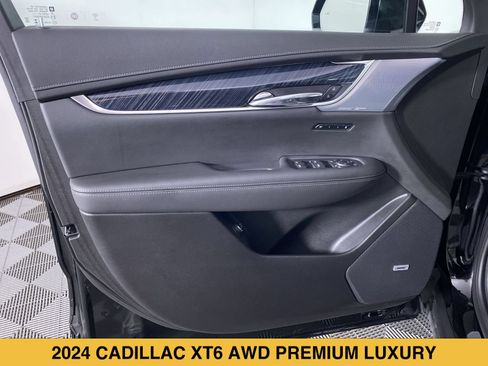Certified 2024 Cadillac XT6 Premium Luxury w/ Technology Package AWD/4WD image 12