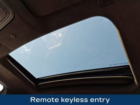 Used 2022 GMC Sierra 1500 Denali Ultimate image 18