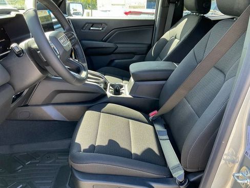 New 2026 GMC Canyon Elevation w/ Convenience Package image 2