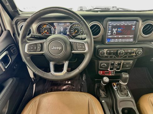 Used 2023 Jeep Gladiator Rubicon w/ LED Lighting Group image 22