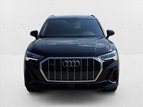 New 2025 Audi Q3 2.0T Premium image 2