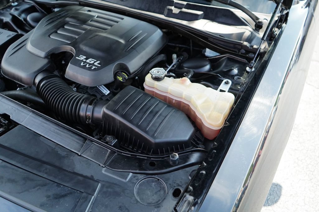 Used 2022 Dodge Challenger GT RWD image 34