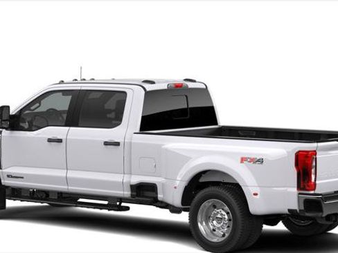 New 2026 Ford F450 XL w/ XL Driver Assist Package AWD/4WD image 2