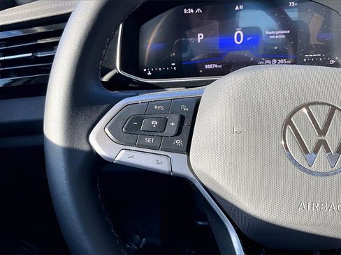 Certified 2025 Volkswagen Jetta S image 24