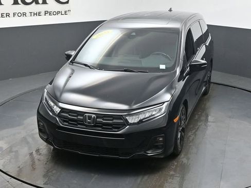 Used 2025 Honda Odyssey Sport-L image 46