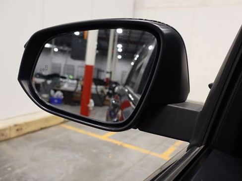 Used 2022 Toyota 4Runner TRD Off-Road Premium image 38