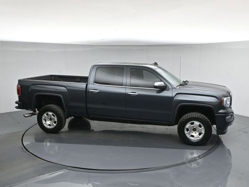 Used 2018 GMC Sierra 1500 Denali image 53