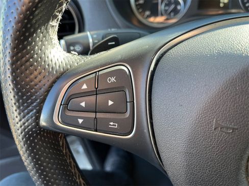 Used 2020 Mercedes-Benz Metris image 26