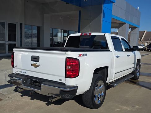 Used 2015 Chevrolet Silverado 1500 LTZ Z71 image 9