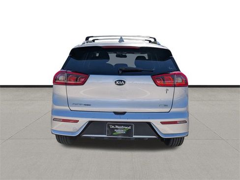 Used 2019 Kia Niro S Touring image 6