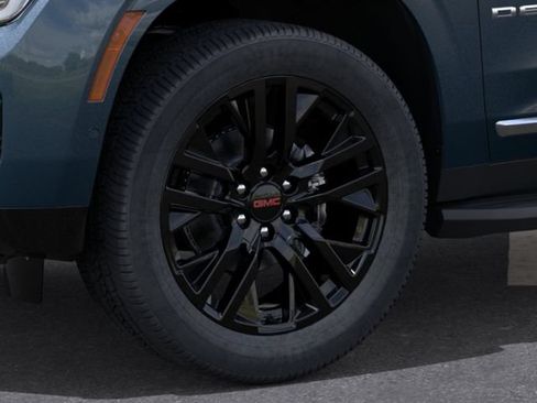 New 2026 GMC Yukon XL Denali w/ Advanced Technology Package AWD/4WD image 9