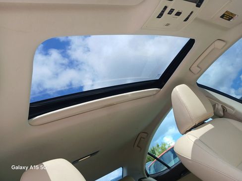 Used 2018 Lexus ES 350 w/ Premier Package FWD image 19