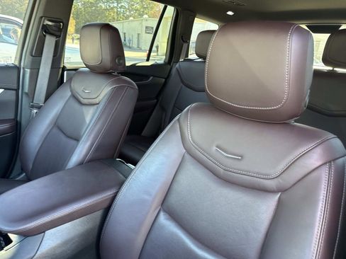 Certified 2024 Cadillac XT6 Premium Luxury w/ Technology Package image 23