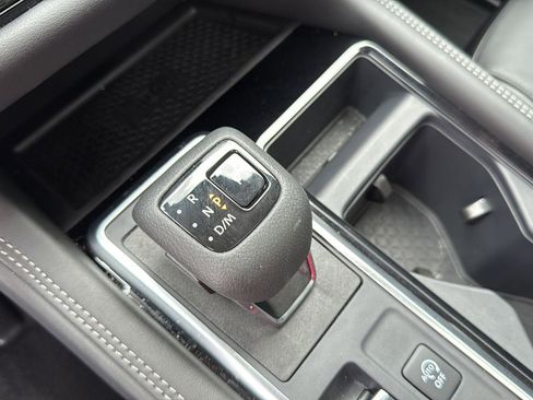 Used 2024 Nissan Pathfinder Platinum w/ Cargo Package image 35