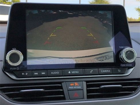 Used 2024 Nissan Altima 2.5 SR image 21