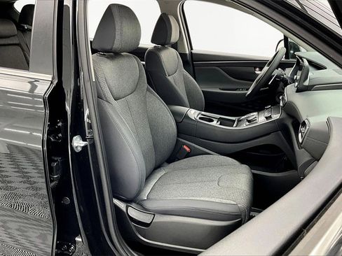 Used 2023 Hyundai Santa Fe SE image 7
