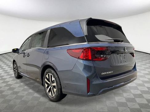 New 2026 Honda Odyssey EX-L image 4