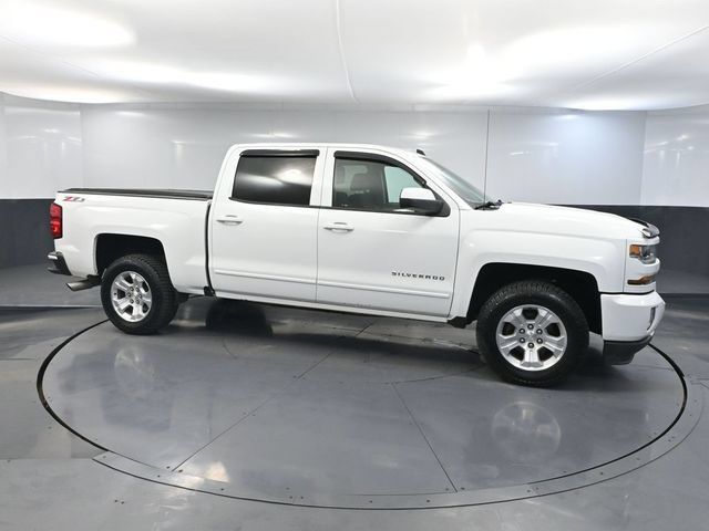 Used 2017 Chevrolet Silverado 1500 LT w/ All Star Edition AWD/4WD image 2