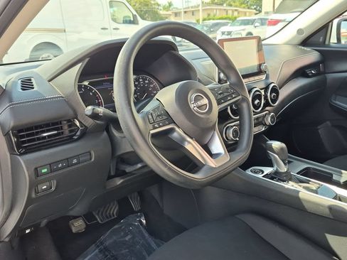 Certified 2024 Nissan Sentra SV FWD image 14