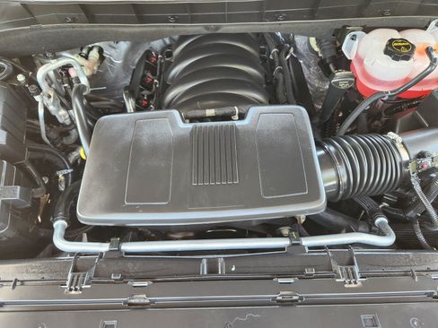 Used 2026 Chevrolet Tahoe Premier w/ Sun And Tow Package RWD image 26