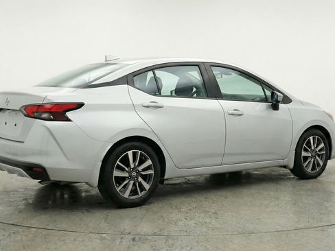 Used 2025 Nissan Versa SV FWD image 9