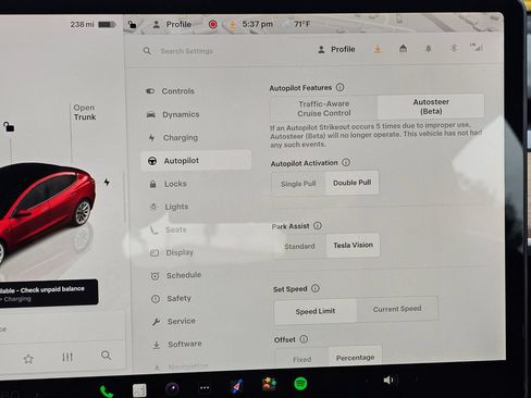 Used 2022 Tesla Model 3 Long Range AWD/4WD image 32