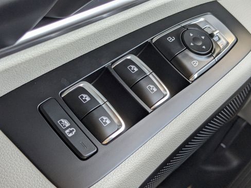 New 2025 Kia Telluride S image 30