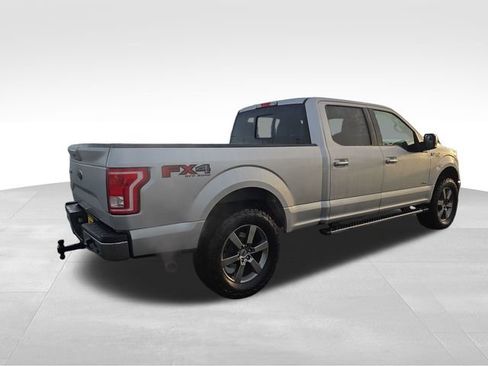 Used 2016 Ford F150 XLT w/ Equipment Group 302A Luxury image 7