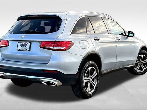Used 2018 Mercedes-Benz GLC 300 image 7