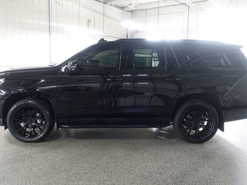 Used 2023 Chevrolet Tahoe RST w/ Luxury Package AWD/4WD image 4