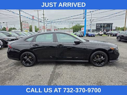 Used 2025 Honda Accord SE image 6