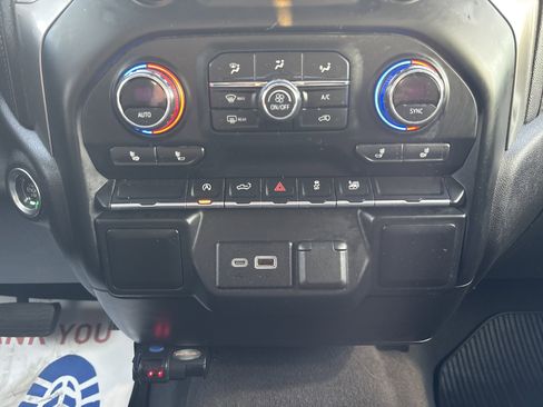 Used 2019 Chevrolet Silverado 1500 LT w/ All-Star Edition image 26