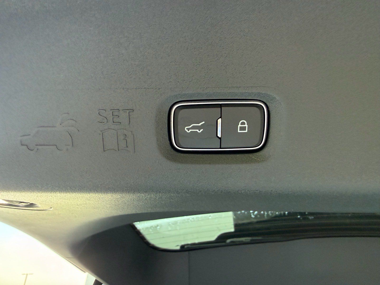 New 2027 Lincoln Navigator Reserve w/ Jet Appearance Package AWD/4WD image 18
