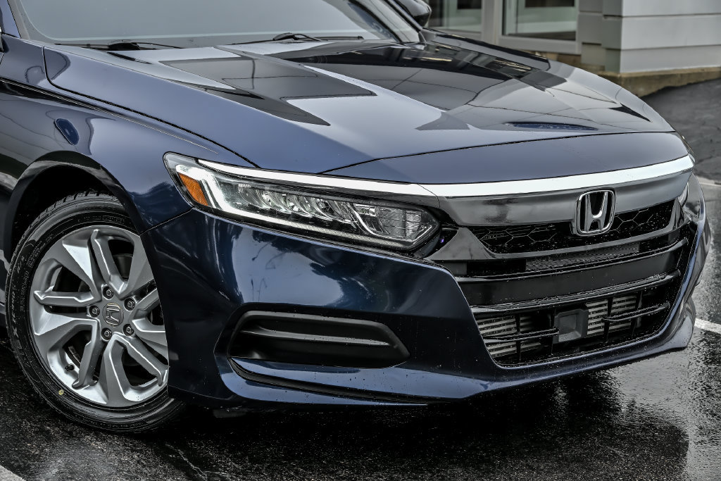 Used 2020 Honda Accord LX image 2