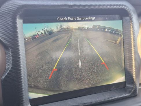 Used 2018 Jeep Wrangler Unlimited Sahara image 23