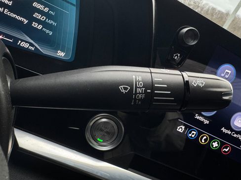 Used 2023 Chevrolet Corvette Stingray Convertible image 50