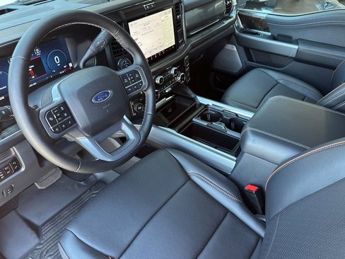 New 2025 Ford F350 Lariat w/ Lariat Ultimate Package image 9