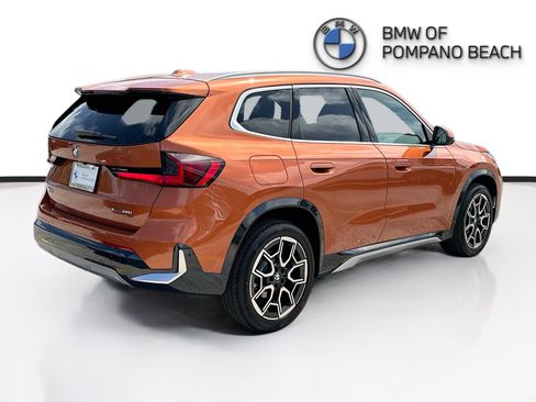 Used 2025 BMW X1 xDrive28i w/ Technology Package AWD/4WD image 7