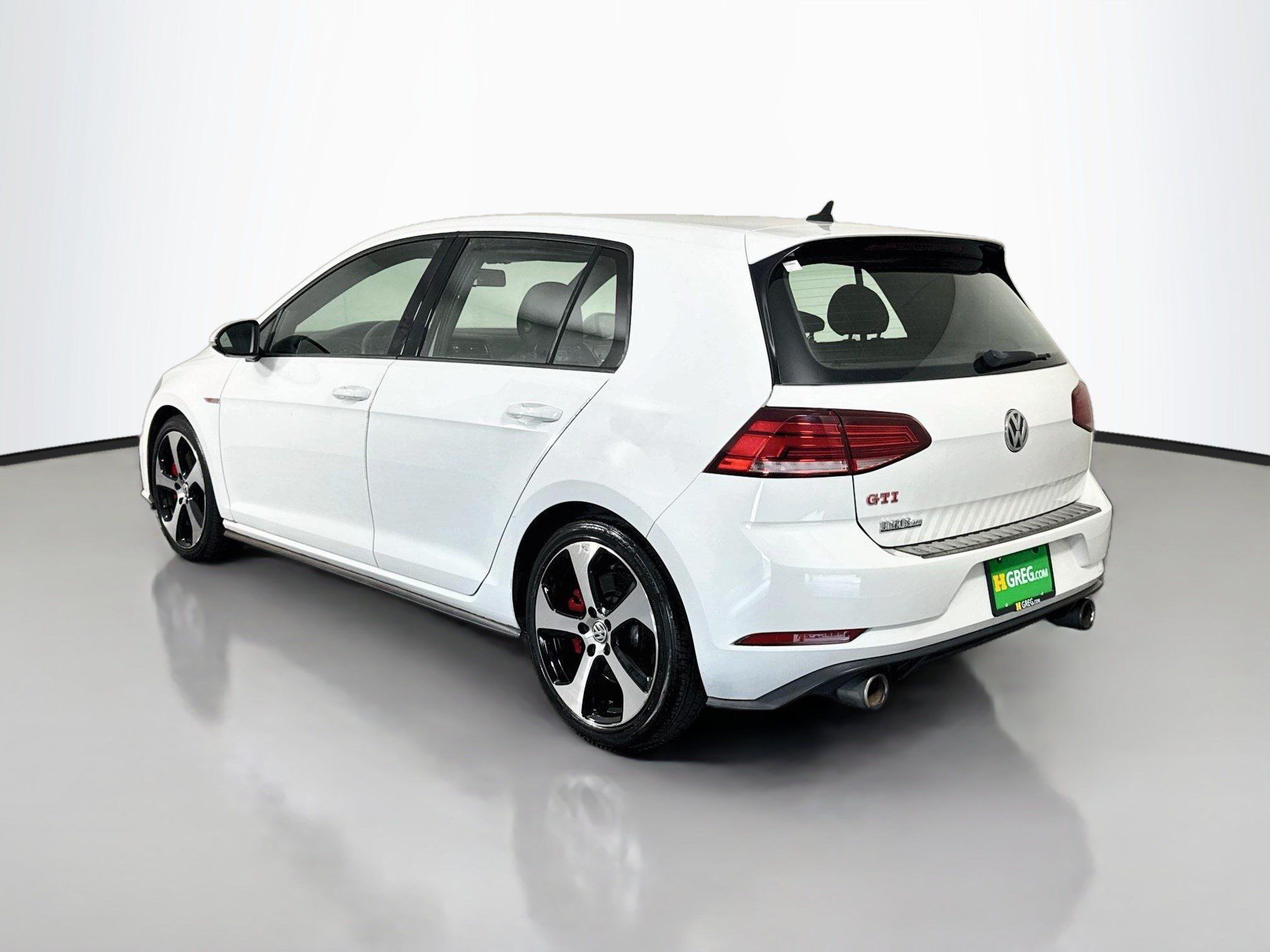 Used 2019 Volkswagen GTI SE FWD image 7