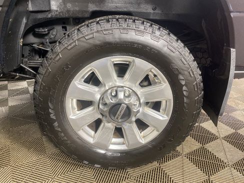 Used 2022 Ford F350 Platinum image 18