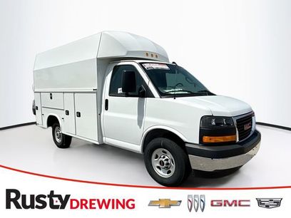 New 2024 GMC Savana 3500 w/ Power Convenience Package