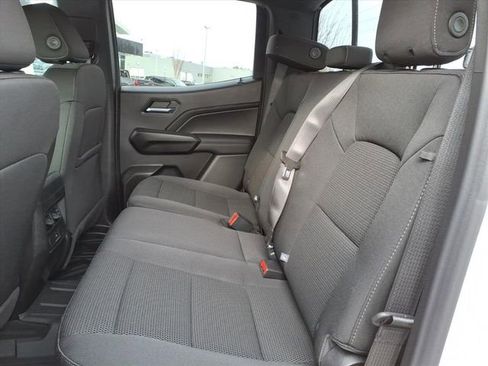 New 2026 GMC Canyon Elevation image 10