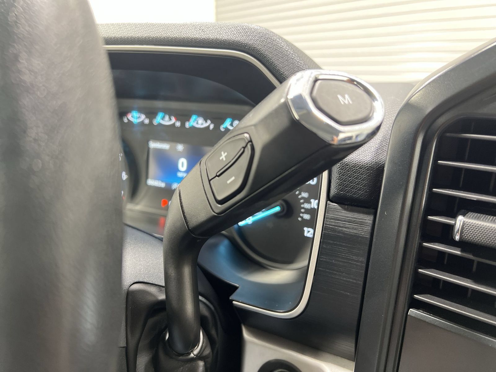 Used 2022 Ford F150 XL w/ Equipment Group 101A High RWD image 19